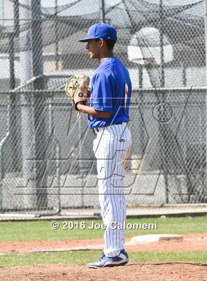 Thumbnail 3 in Lee [Robert E.] vs South San Antonio (NEISD Tournament) photogallery.