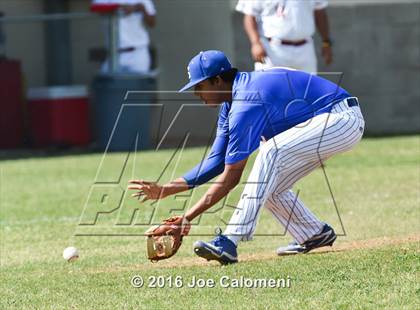 Thumbnail 3 in Lee [Robert E.] vs South San Antonio (NEISD Tournament) photogallery.