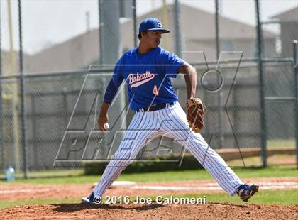 Thumbnail 1 in Lee [Robert E.] vs South San Antonio (NEISD Tournament) photogallery.