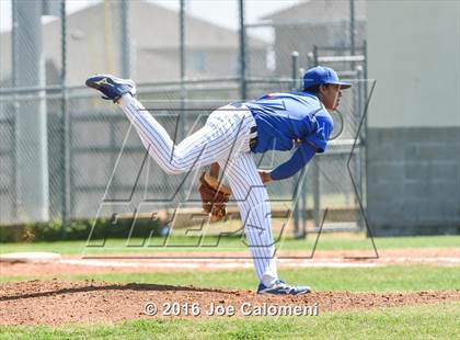 Thumbnail 1 in Lee [Robert E.] vs South San Antonio (NEISD Tournament) photogallery.