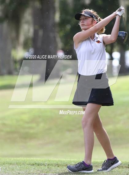 Thumbnail 2 in Hudson vs Fivay vs Zephyrhills photogallery.