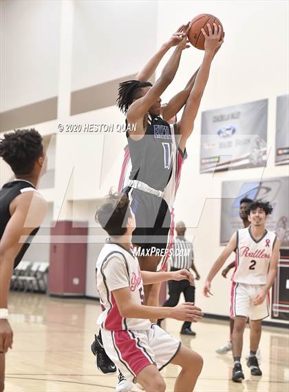 Thumbnail 2 in Rancho Mirage vs. Excelsior Charter (Rancho Mirage Holiday Invitational) photogallery.