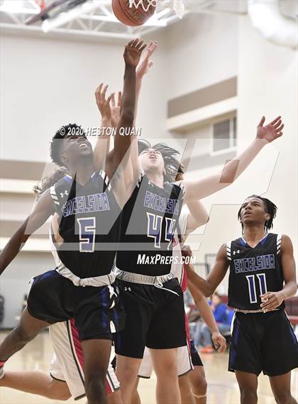 Thumbnail 2 in Rancho Mirage vs. Excelsior Charter (Rancho Mirage Holiday Invitational) photogallery.