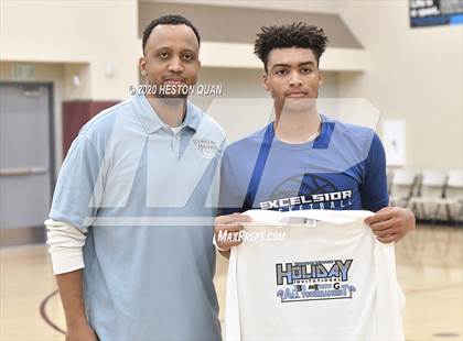 Thumbnail 2 in Rancho Mirage vs. Excelsior Charter (Rancho Mirage Holiday Invitational) photogallery.