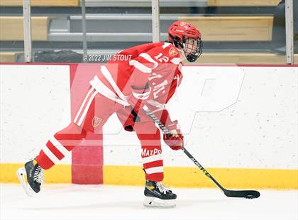 Thumbnail 1 in St. Paul's vs. Trinity-Pawling (Avon Christmas Classic 7th Place) photogallery.