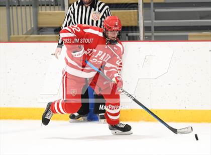 Thumbnail 3 in St. Paul's vs. Trinity-Pawling (Avon Christmas Classic 7th Place) photogallery.