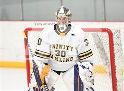Thumbnail 3 in St. Paul's vs. Trinity-Pawling (Avon Christmas Classic 7th Place) photogallery.