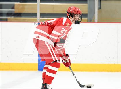 Thumbnail 1 in St. Paul's vs. Trinity-Pawling (Avon Christmas Classic 7th Place) photogallery.