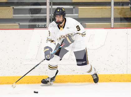 Thumbnail 2 in St. Paul's vs. Trinity-Pawling (Avon Christmas Classic 7th Place) photogallery.