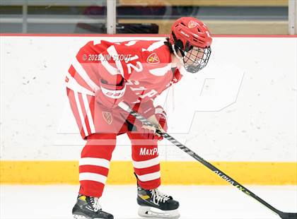 Thumbnail 1 in St. Paul's vs. Trinity-Pawling (Avon Christmas Classic 7th Place) photogallery.