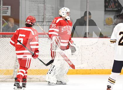 Thumbnail 1 in St. Paul's vs. Trinity-Pawling (Avon Christmas Classic 7th Place) photogallery.