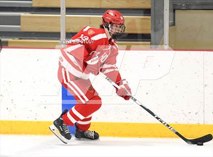 Thumbnail 3 in St. Paul's vs. Trinity-Pawling (Avon Christmas Classic 7th Place) photogallery.