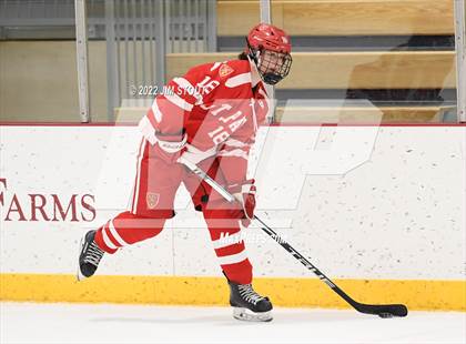 Thumbnail 3 in St. Paul's vs. Trinity-Pawling (Avon Christmas Classic 7th Place) photogallery.