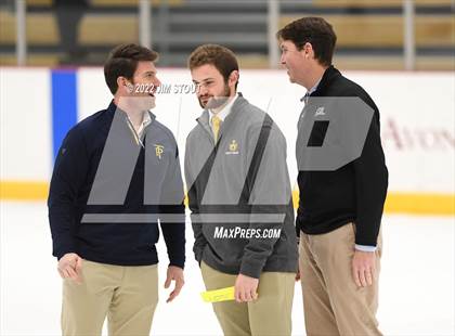 Thumbnail 2 in St. Paul's vs. Trinity-Pawling (Avon Christmas Classic 7th Place) photogallery.
