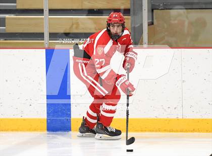 Thumbnail 2 in St. Paul's vs. Trinity-Pawling (Avon Christmas Classic 7th Place) photogallery.