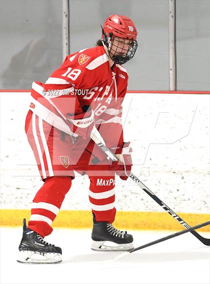 Thumbnail 1 in St. Paul's vs. Trinity-Pawling (Avon Christmas Classic 7th Place) photogallery.