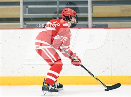 Thumbnail 1 in St. Paul's vs. Trinity-Pawling (Avon Christmas Classic 7th Place) photogallery.