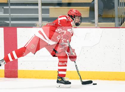 Thumbnail 2 in St. Paul's vs. Trinity-Pawling (Avon Christmas Classic 7th Place) photogallery.
