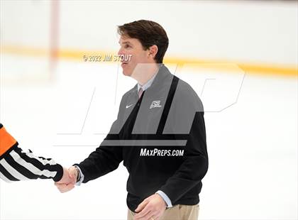 Thumbnail 3 in St. Paul's vs. Trinity-Pawling (Avon Christmas Classic 7th Place) photogallery.