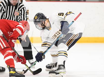 Thumbnail 1 in St. Paul's vs. Trinity-Pawling (Avon Christmas Classic 7th Place) photogallery.