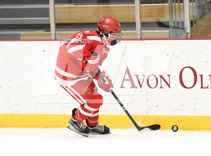 Thumbnail 3 in St. Paul's vs. Trinity-Pawling (Avon Christmas Classic 7th Place) photogallery.