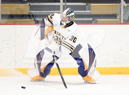 Thumbnail 1 in St. Paul's vs. Trinity-Pawling (Avon Christmas Classic 7th Place) photogallery.