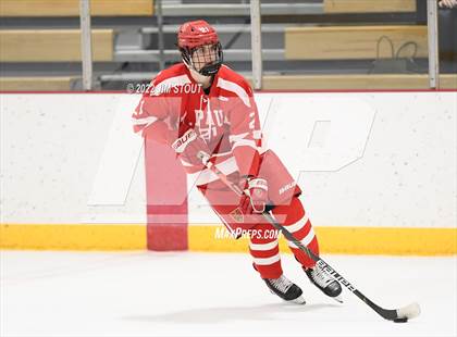 Thumbnail 2 in St. Paul's vs. Trinity-Pawling (Avon Christmas Classic 7th Place) photogallery.