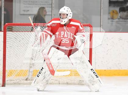 Thumbnail 1 in St. Paul's vs. Trinity-Pawling (Avon Christmas Classic 7th Place) photogallery.