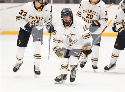 Thumbnail 2 in St. Paul's vs. Trinity-Pawling (Avon Christmas Classic 7th Place) photogallery.