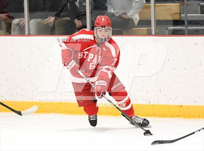 Thumbnail 1 in St. Paul's vs. Trinity-Pawling (Avon Christmas Classic 7th Place) photogallery.