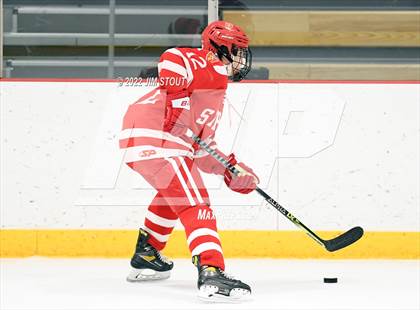 Thumbnail 2 in St. Paul's vs. Trinity-Pawling (Avon Christmas Classic 7th Place) photogallery.