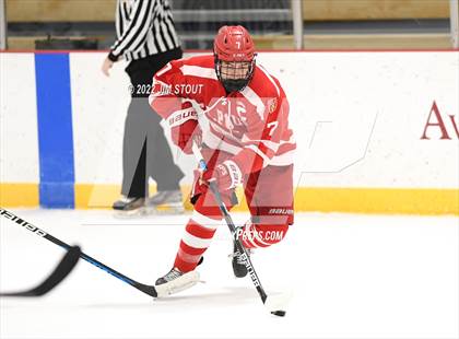Thumbnail 2 in St. Paul's vs. Trinity-Pawling (Avon Christmas Classic 7th Place) photogallery.