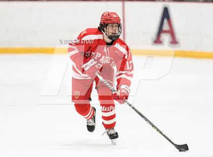 Thumbnail 2 in St. Paul's vs. Trinity-Pawling (Avon Christmas Classic 7th Place) photogallery.
