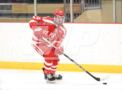 Thumbnail 2 in St. Paul's vs. Trinity-Pawling (Avon Christmas Classic 7th Place) photogallery.