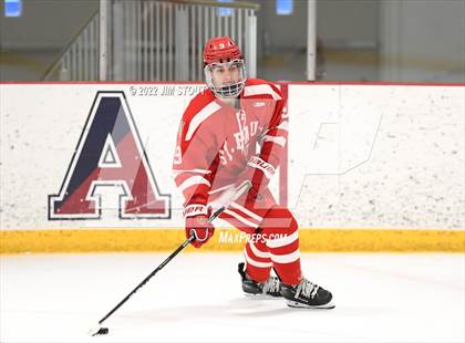 Thumbnail 2 in St. Paul's vs. Trinity-Pawling (Avon Christmas Classic 7th Place) photogallery.