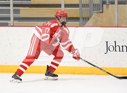 Thumbnail 1 in St. Paul's vs. Trinity-Pawling (Avon Christmas Classic 7th Place) photogallery.
