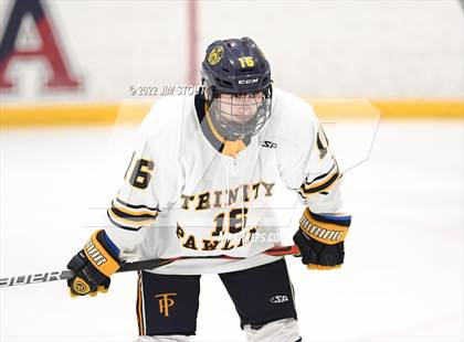 Thumbnail 3 in St. Paul's vs. Trinity-Pawling (Avon Christmas Classic 7th Place) photogallery.