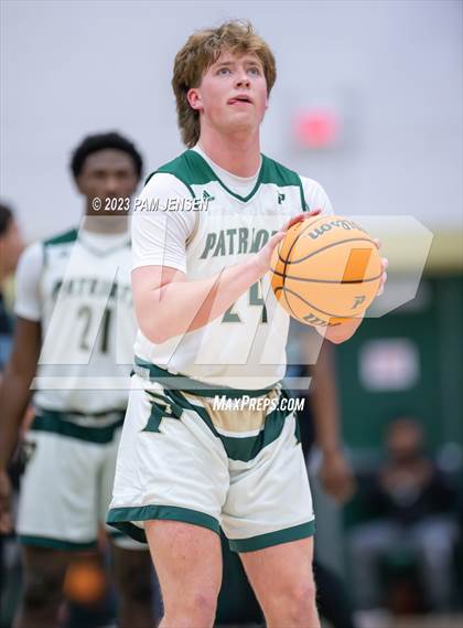 Thumbnail 2 in Overhills @ Pinecrest photogallery.