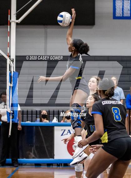 Thumbnail 1 in Clarksville Academy @ Goodpasture Christian (TSSAA DII-A District Playoff) photogallery.