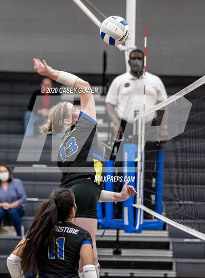 Thumbnail 3 in Clarksville Academy @ Goodpasture Christian (TSSAA DII-A District Playoff) photogallery.