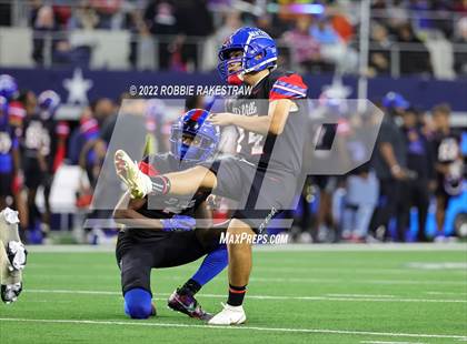 Thumbnail 3 in North Shore @ Duncanville (UIL 6A Division 1 Final) photogallery.