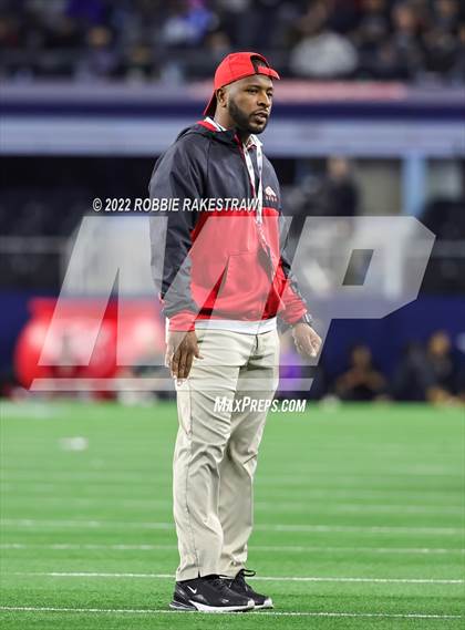 Thumbnail 2 in North Shore @ Duncanville (UIL 6A Division 1 Final) photogallery.