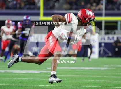 Thumbnail 2 in North Shore @ Duncanville (UIL 6A Division 1 Final) photogallery.