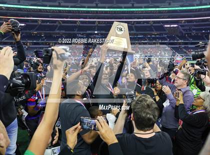 Thumbnail 2 in North Shore @ Duncanville (UIL 6A Division 1 Final) photogallery.