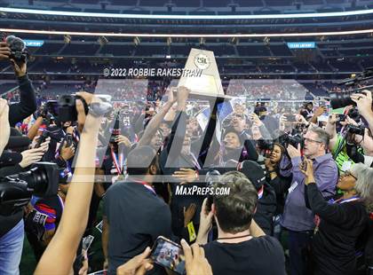 Thumbnail 1 in North Shore @ Duncanville (UIL 6A Division 1 Final) photogallery.