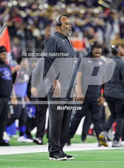 Thumbnail 1 in North Shore @ Duncanville (UIL 6A Division 1 Final) photogallery.