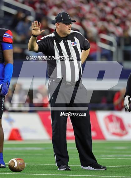 Thumbnail 3 in North Shore @ Duncanville (UIL 6A Division 1 Final) photogallery.