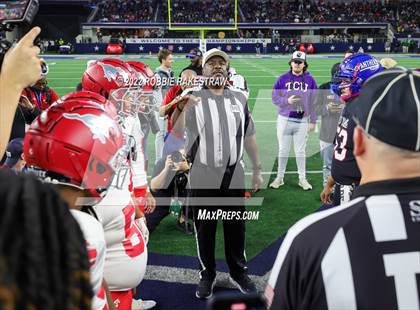 Thumbnail 3 in North Shore @ Duncanville (UIL 6A Division 1 Final) photogallery.