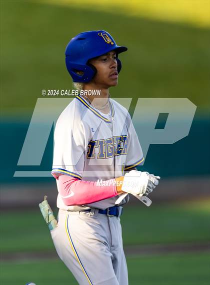Thumbnail 1 in Brighton vs. Orem (UHSAA 5A Bracket Play) photogallery.