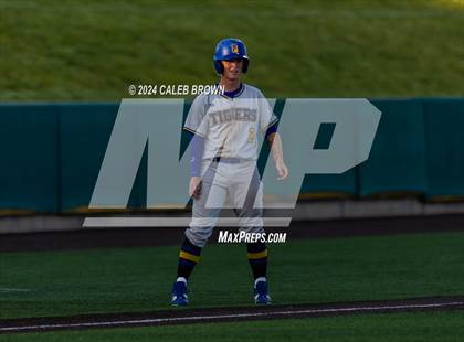Thumbnail 3 in Brighton vs. Orem (UHSAA 5A Bracket Play) photogallery.
